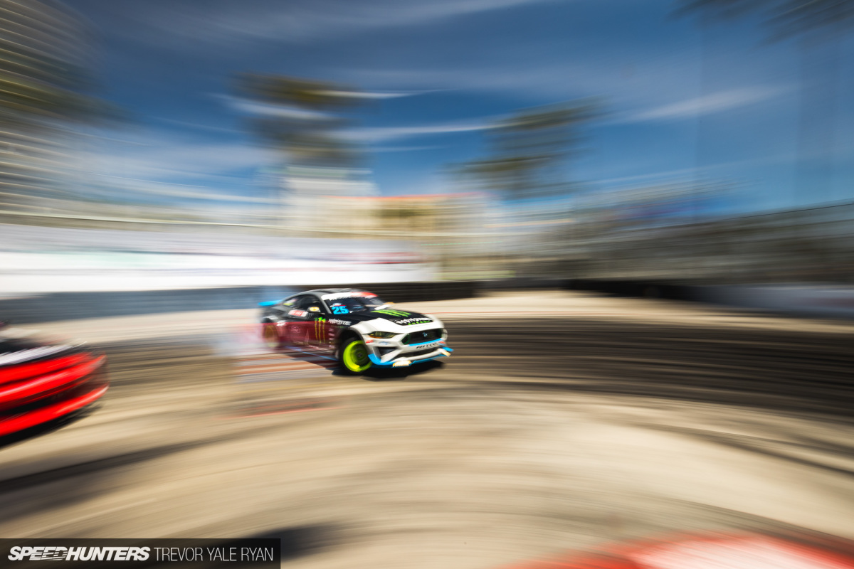 The Digital Effect: Formula Drift Long Beach In 0.836 Seconds