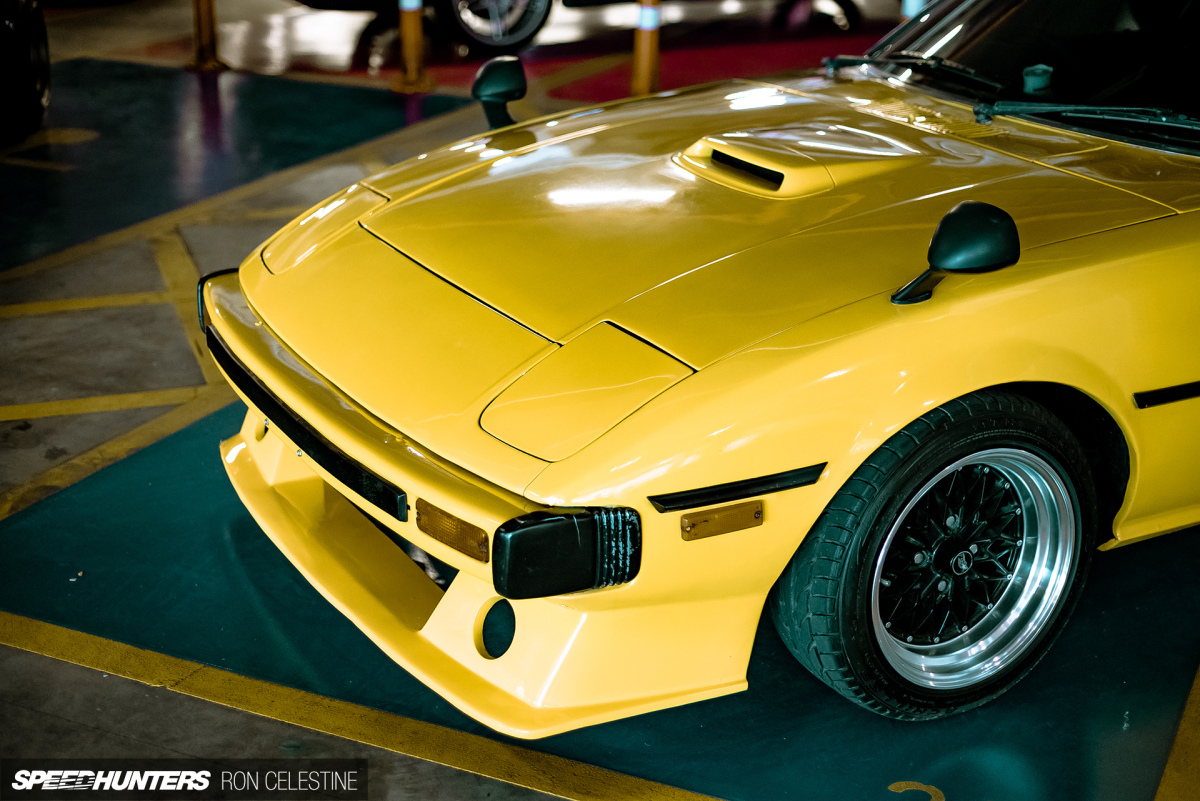 Speedhunters_RonCelestine_RetroHavoc_Mazda_RX7_Savanna