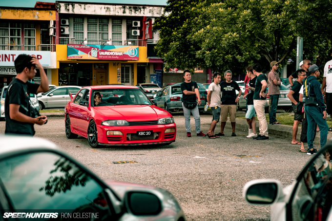 Speedhunters_RonCelesine_Malaysia_R33_pullin