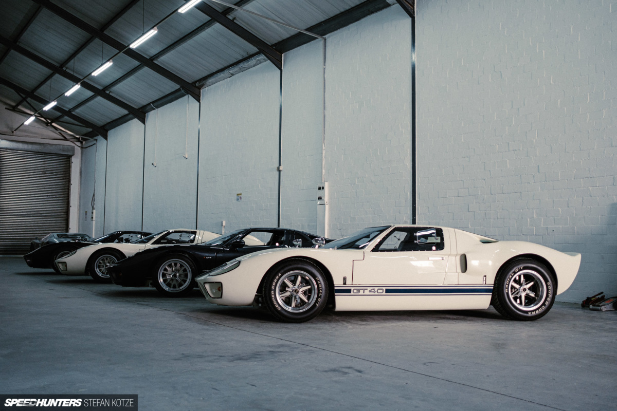 Superformance Rebuilds History With Original Specification 1969 GT40s –  GTPlanet