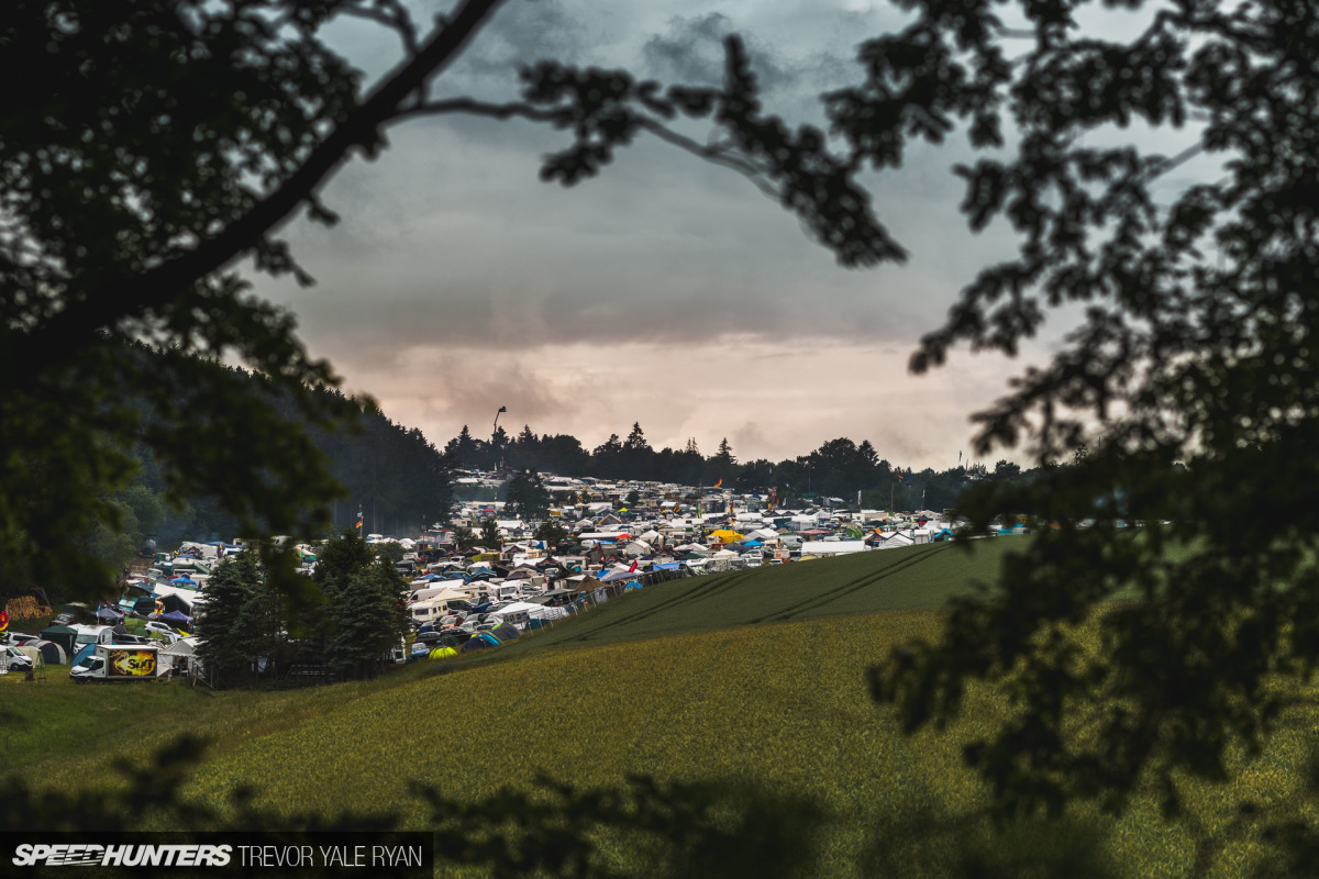 2019-Nurburgring-24-Hour-Fans-And-Camps_Trevor-Ryan-Speedhunters_003_