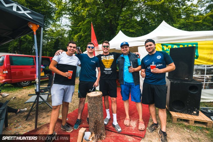 2019-Nurburgring-24-Hour-Fans-And-Camps_Trevor-Ryan-Speedhunters_043_5592