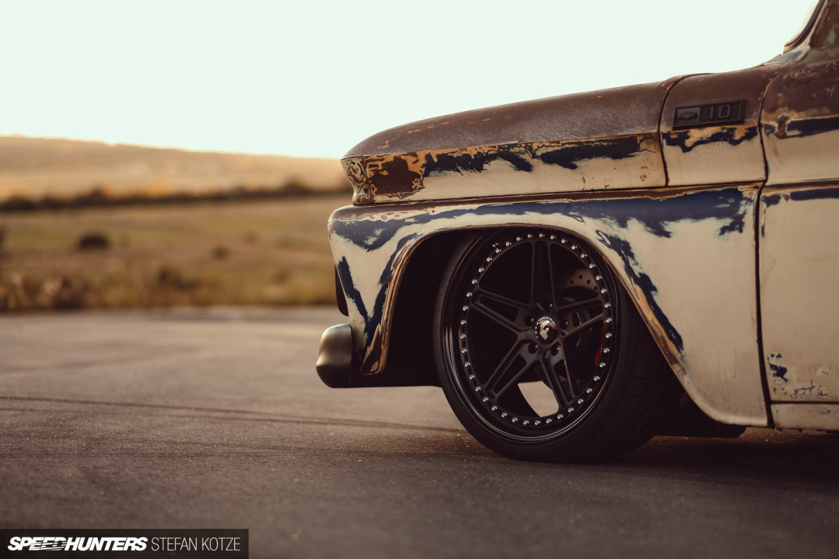 stefan-kotze-speedhunters-chevy-c10 (32)