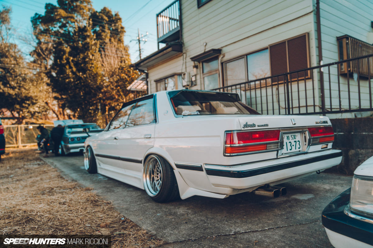 Toyota Cressida x30 stance Orange