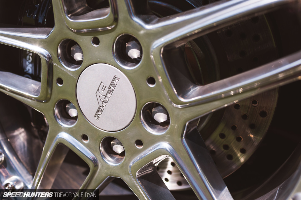 2019-Legends-Of-The-Autobahn-Details-Wheels-Monterey-Car-Week_Trevor-Ryan-Speedhunters_057_3827