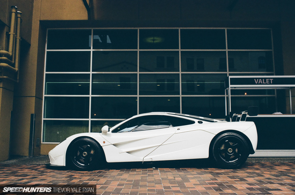 2019-Monterey-Car-Week-On-35mm-Film-Canon-EOS-1V_Trevor-Ryan-Speedhunters_034_000011550033