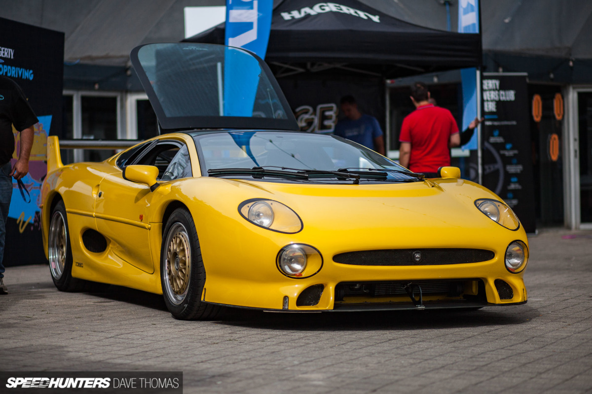 Oblivion-Carshow-Ontario-2019-XJ220-Dave-Thomas-1