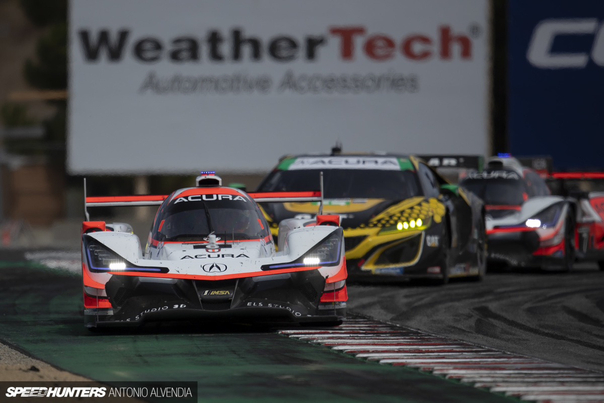 IMSA Laguna Seca Antonio Sureshot 1920wm 1DX23976 300