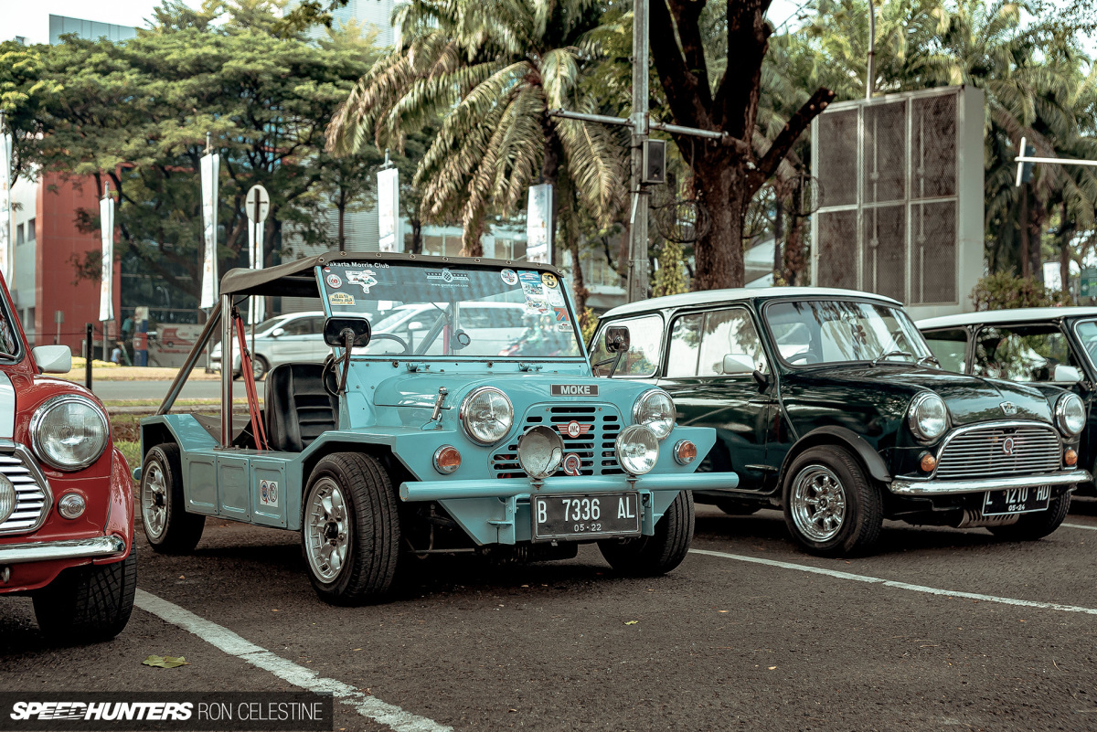 Speedhunters_RonCelestine_Mini_Moke_1