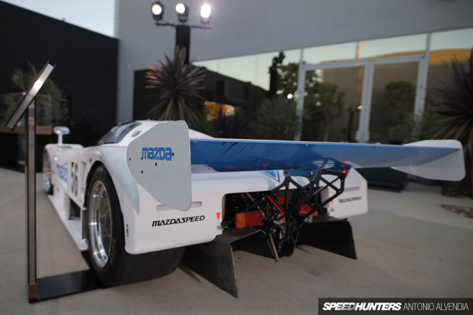 Mazda 787