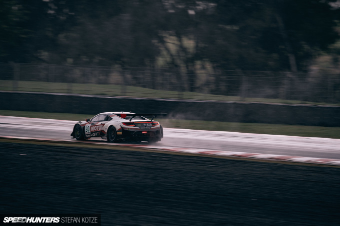 http://speedhunters-wp-production.s3.amazonaws.com/wp-content/uploads/2019/11/29025839/stefan-kotze-speedhunters-kyalami-9hour-409-680x453.jpg