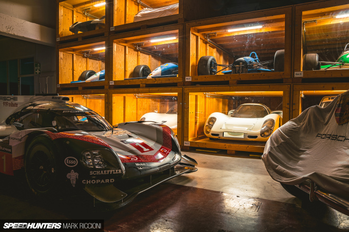 Mark_Riccioni_Speedhunters_Porsche_Storage_Facility_DSC04766