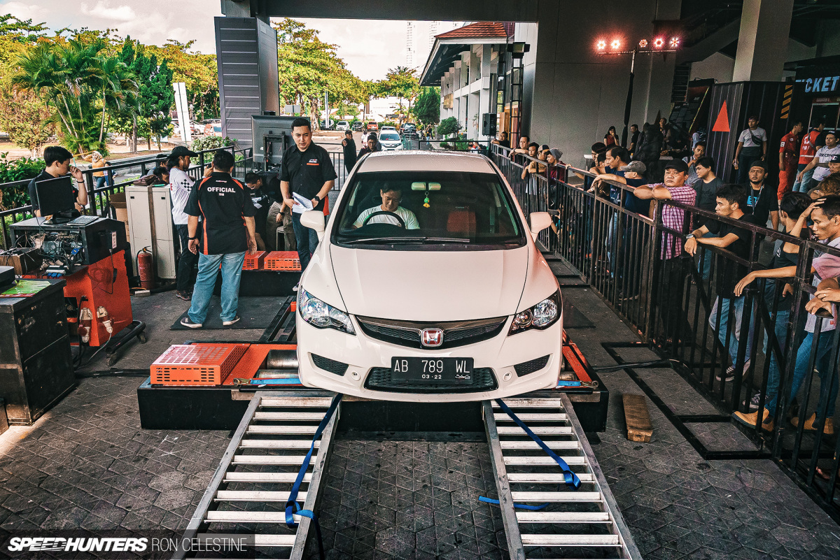 Speedhunters_RonCelestine_BlackAutoBattle_Dyno_1