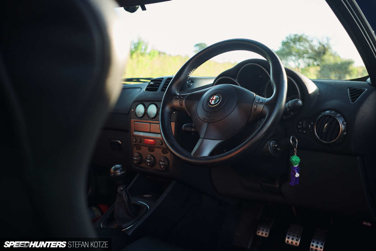 stefan-kotze-speedhunters-alfa-147gta-048