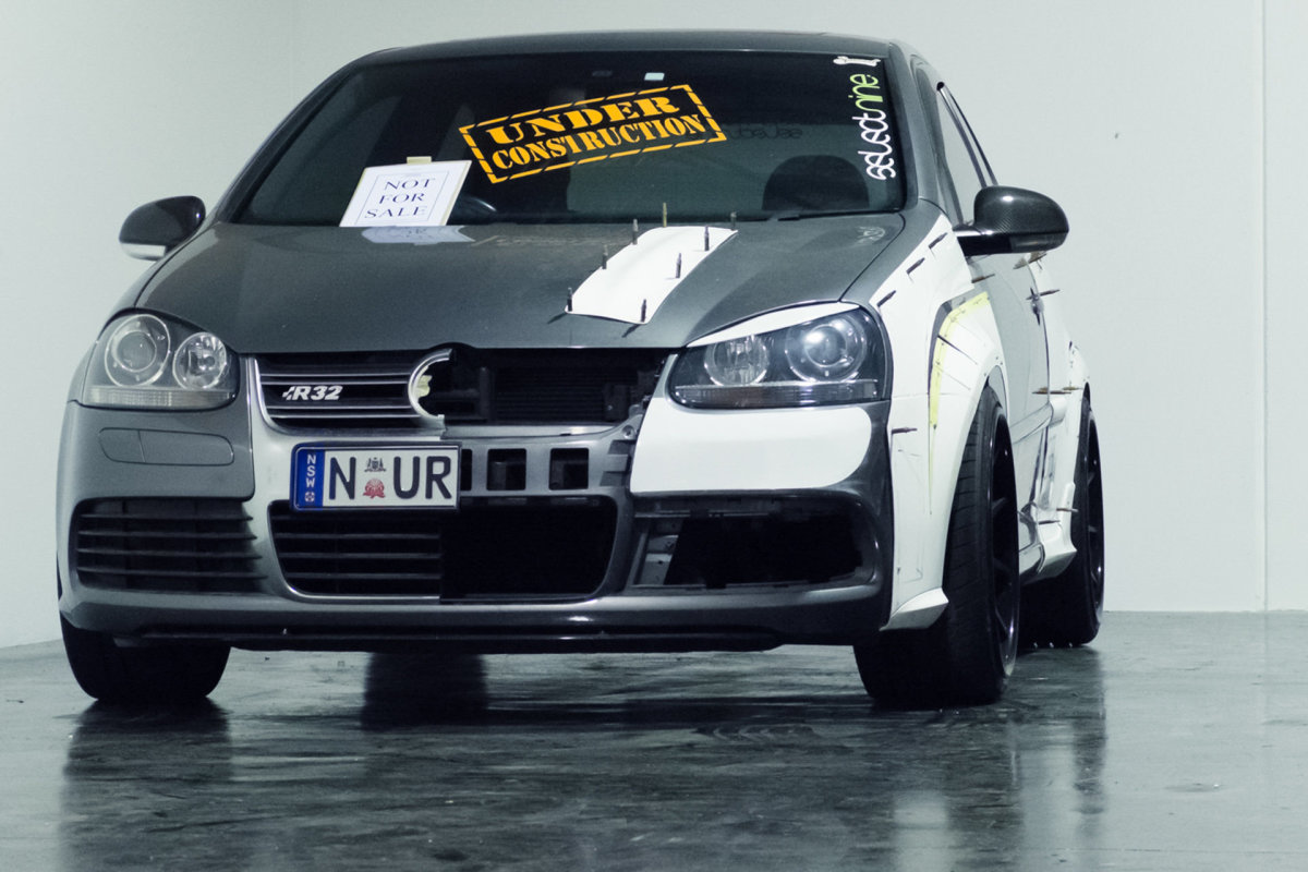 volkswagen golf r32 modified