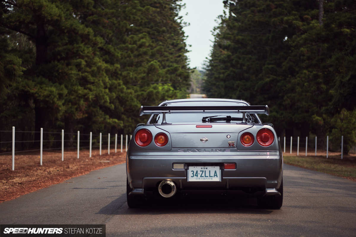 stefan-kotze-speedhunters-ztune-r34-44