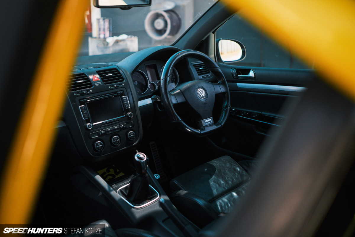 stefan-kotze-speedhunters-mk5-gti 044