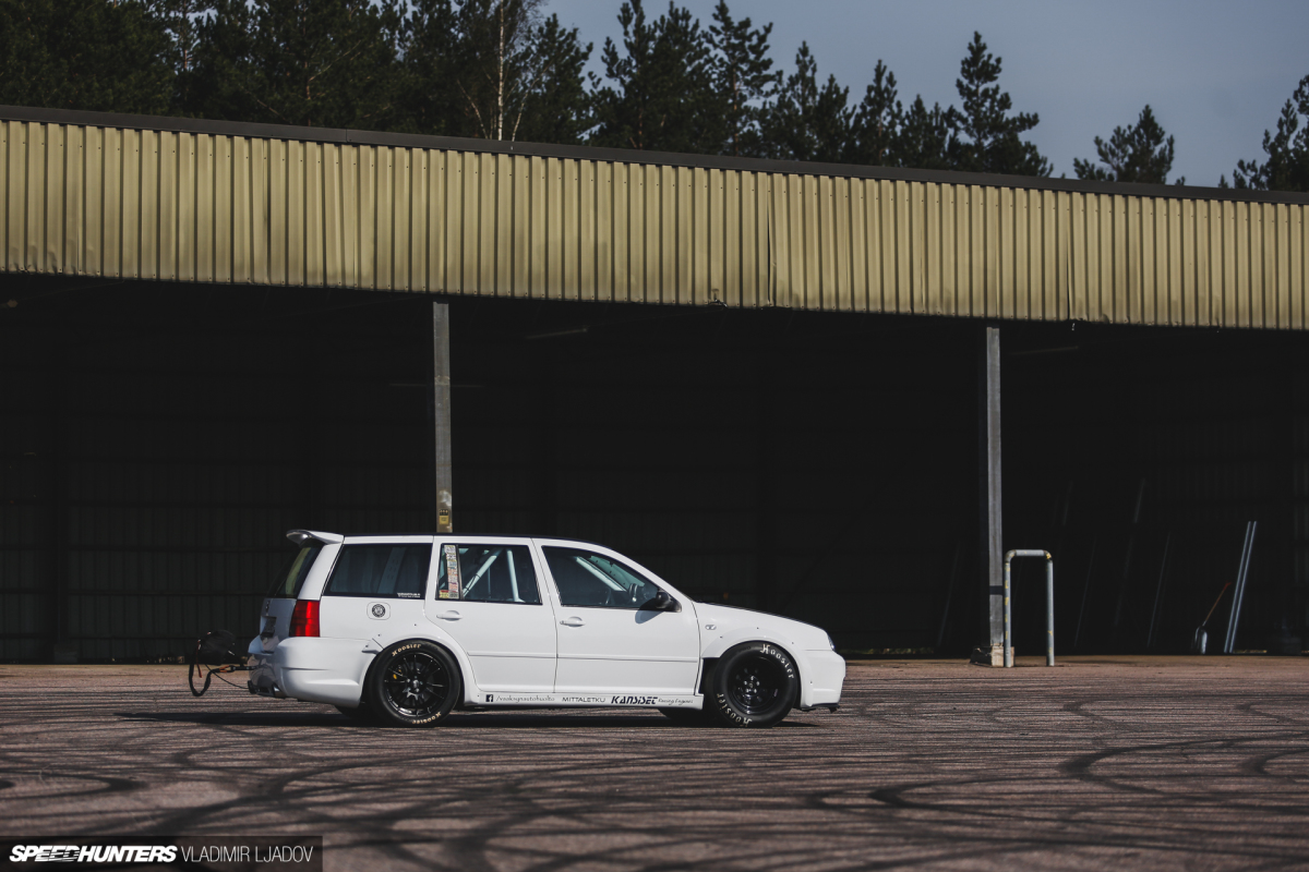 volkswagen-golf-variante-par-rouesbywovka-24