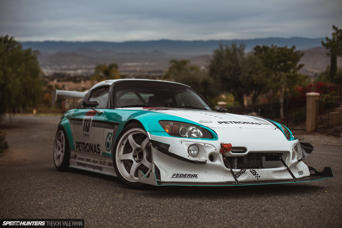 2020-Rainbow-S2000-The-Drivers-Edge_Trevor-Ryan-Speedhunters_007_2710