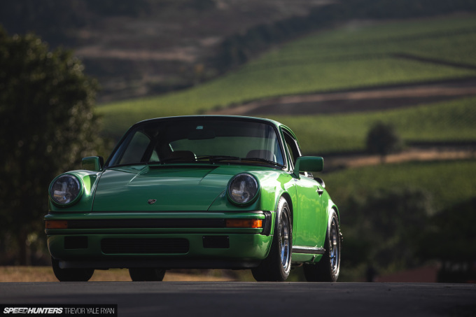 2020-Porsches-at-Sunrise-Stock-and-Rothsport-Racing_Trevor-Ryan-Speedhunters_027_2338