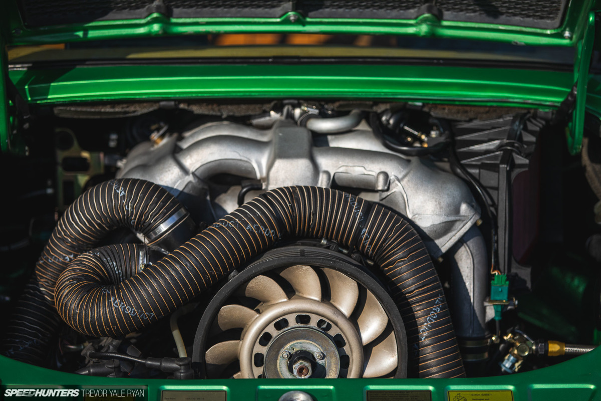 2020-Porsches-at-Sunrise-Stock-and-Rothsport-Racing_Trevor-Ryan-Speedhunters_046_2392