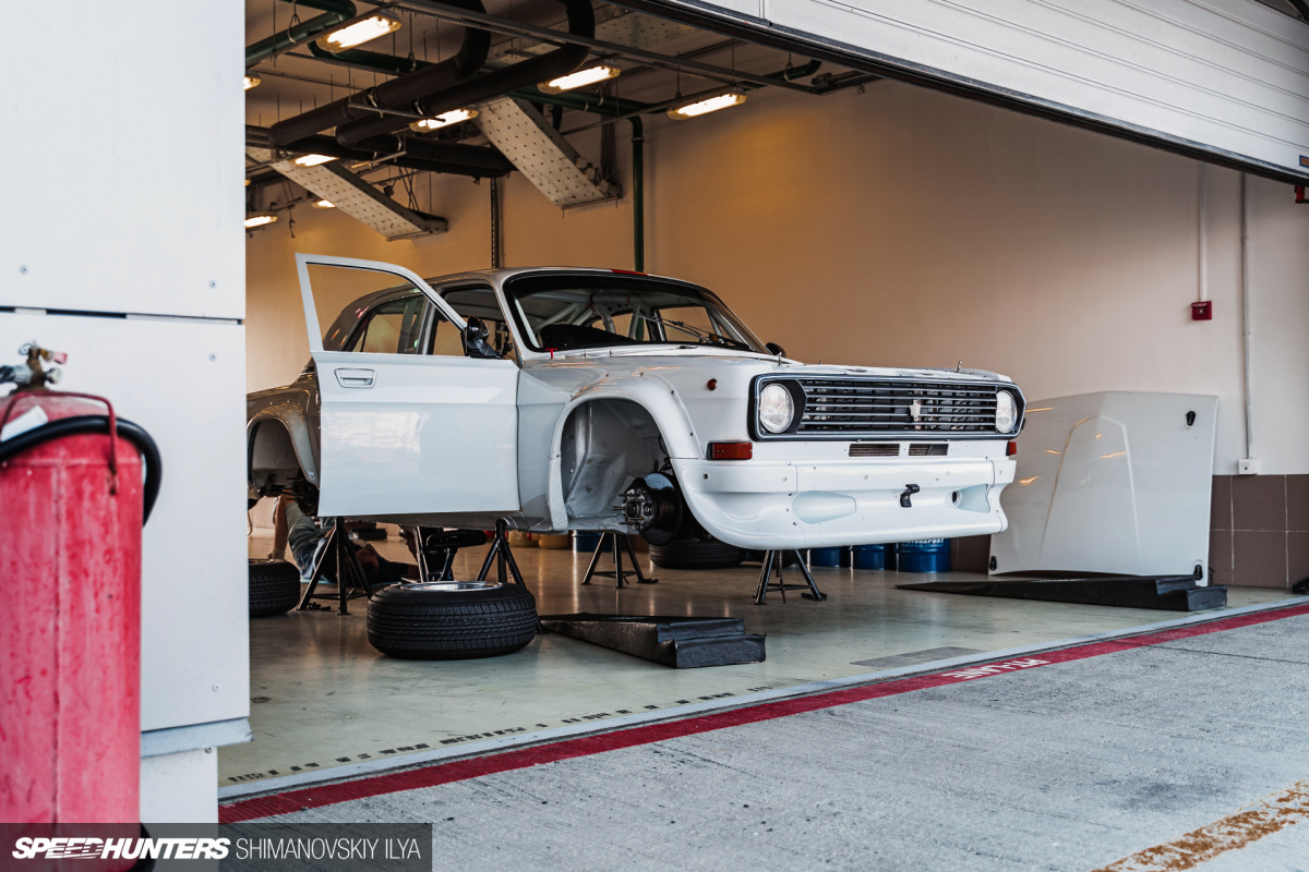 Speedhunters_Shim_Ilya_GAZ-24_DSC09604