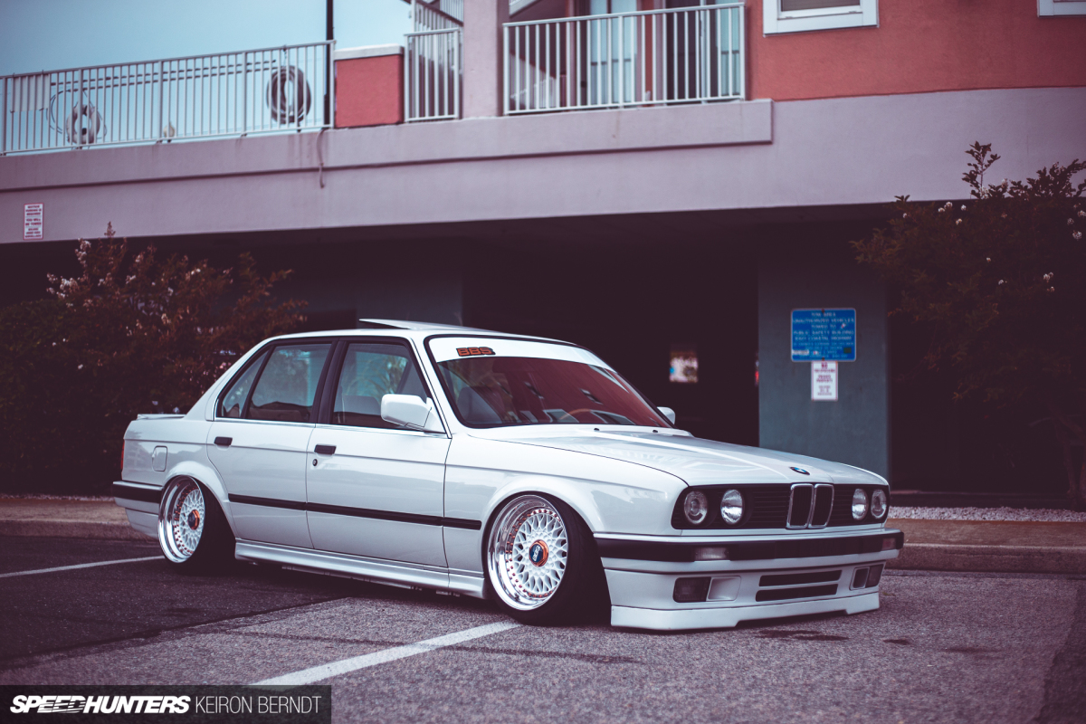 bmw e30 slammed