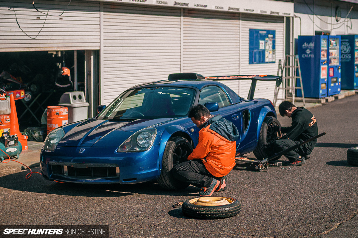 Ron_Celestine_Speedhunters_MR2_STI_FujiEngineering_31