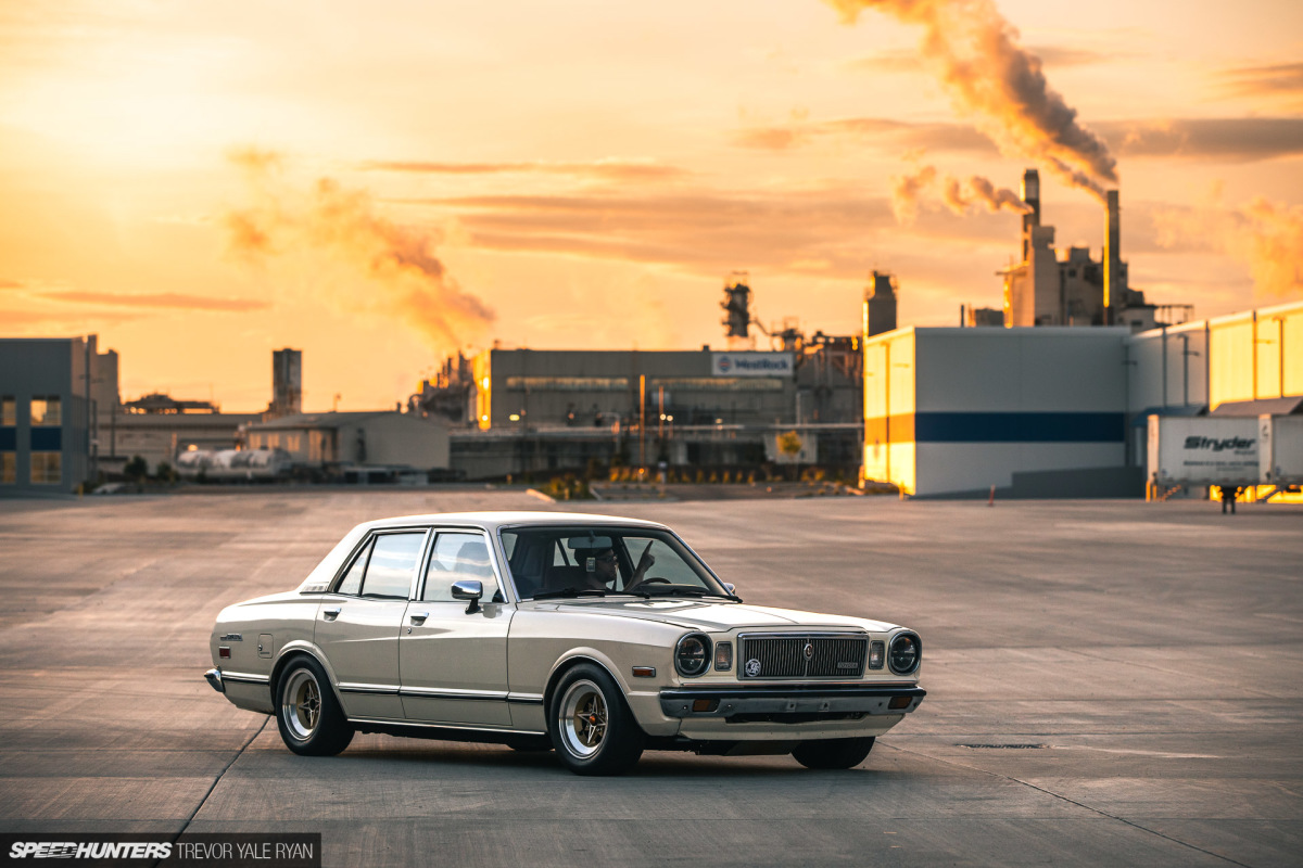 2020-2JZ-Toyota-Cressida-PNW_Trevor-Ryan-Speedhunters_002_3499