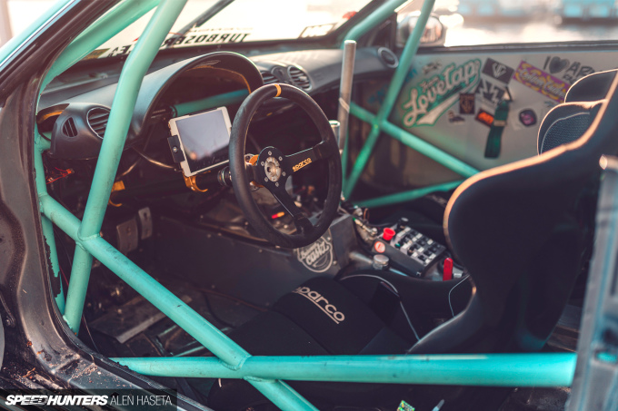 Speedhunters_Alen_Haseta_Interior_1