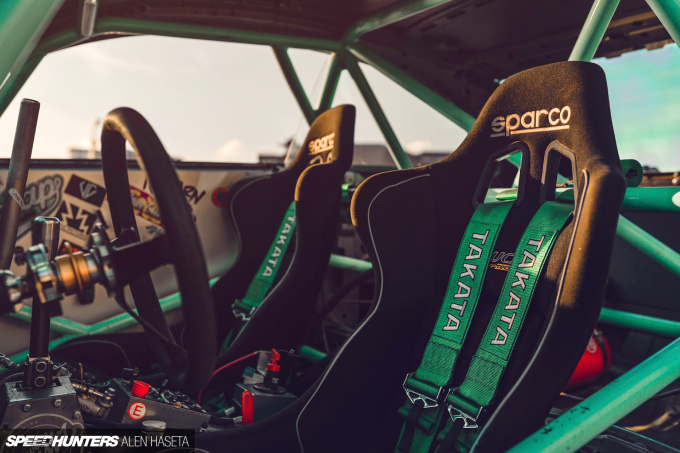 Speedhunters_Alen_Haseta_Interior_4