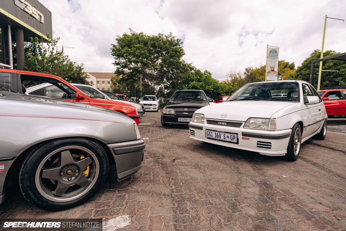 stefan-kotze-opel-superboss-bmw-325is-speedhunters (141)