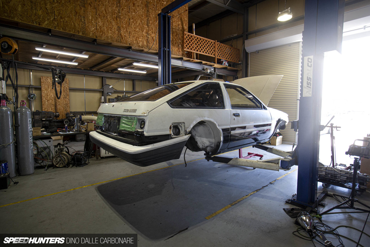 daddy_motor_works_g16e_ae86_dino_dalle_carbonare_10