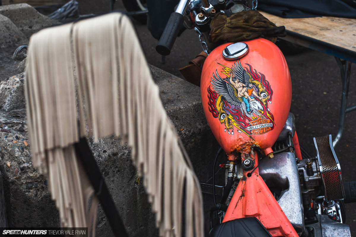 2021-1Moto-Seats-Tanks-Art_Trevor-Ryan-Speedhunters_002_8471