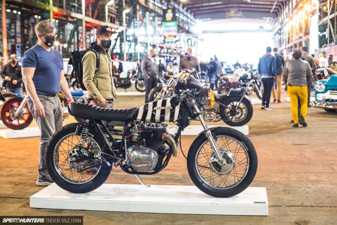 2021-1Moto-Seats-Tanks-Art_Trevor-Ryan-Speedhunters_011_8191