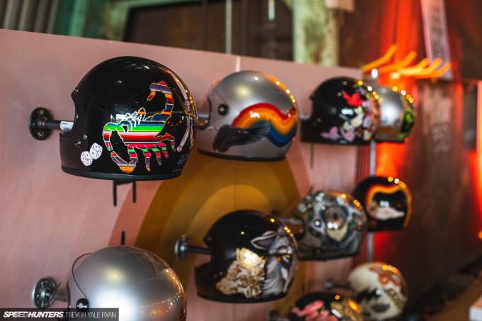 2021-1Moto-Seats-Tanks-Art_Trevor-Ryan-Speedhunters_036_8021