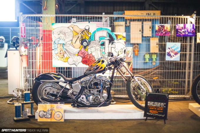2021-1Moto-Seats-Tanks-Art_Trevor-Ryan-Speedhunters_051_8052