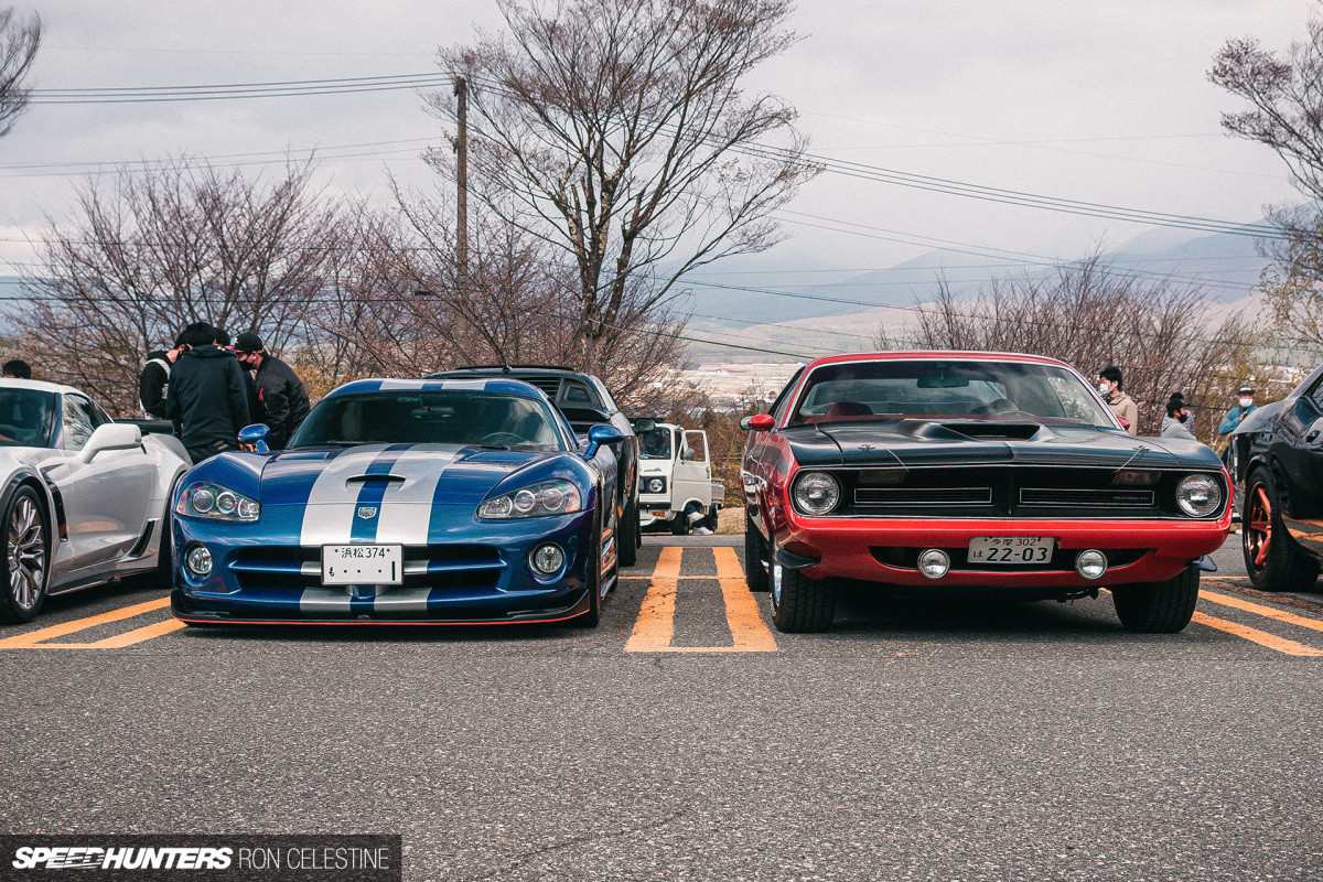 Speedhunters_Ron_Celestine_Automobile_Expo_Dodge_Viper_Barracuda