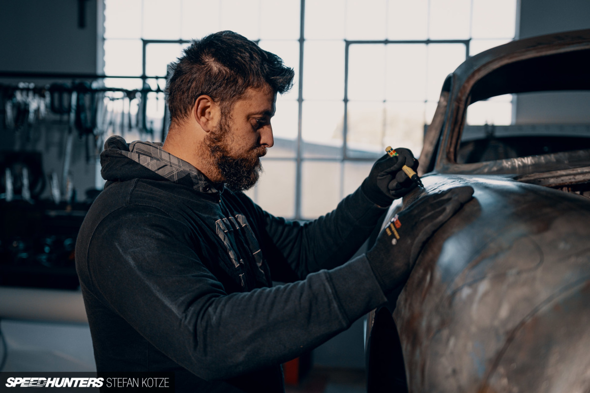 stefan-kotze-speedhunters-english-wheel-fabrication (29)