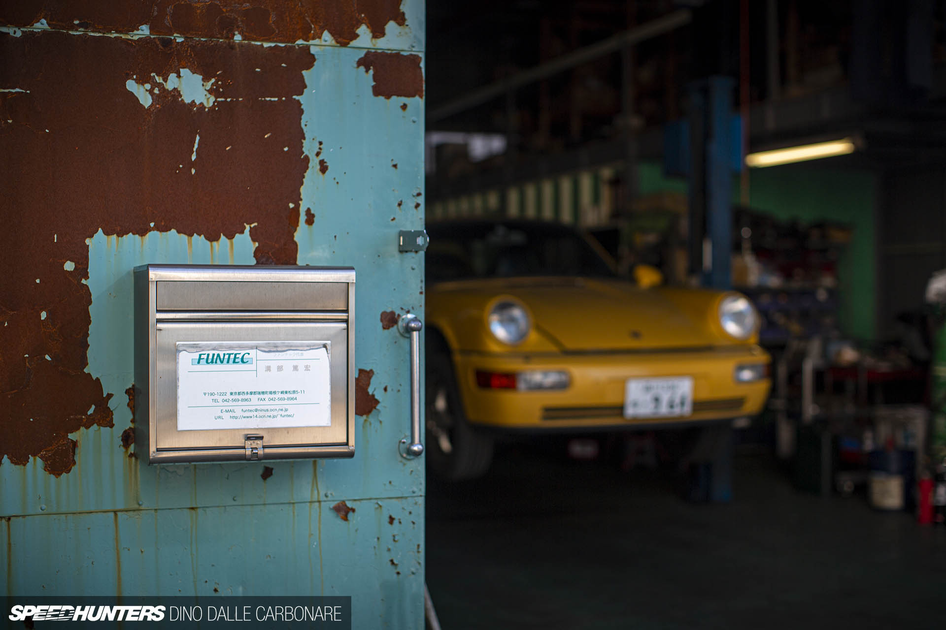 crazy clean 964 : r/Porsche