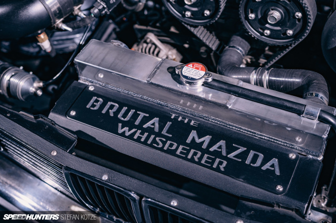 stefan-kotze-mazda-powered-bmw-e30-speedhunters (12)