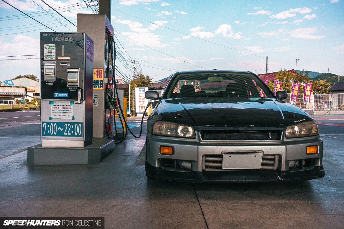 Ron_Celestine_Speedhunters_Hatano_HeroShinoiCircut_ProjectRough_ER34Skyline_1