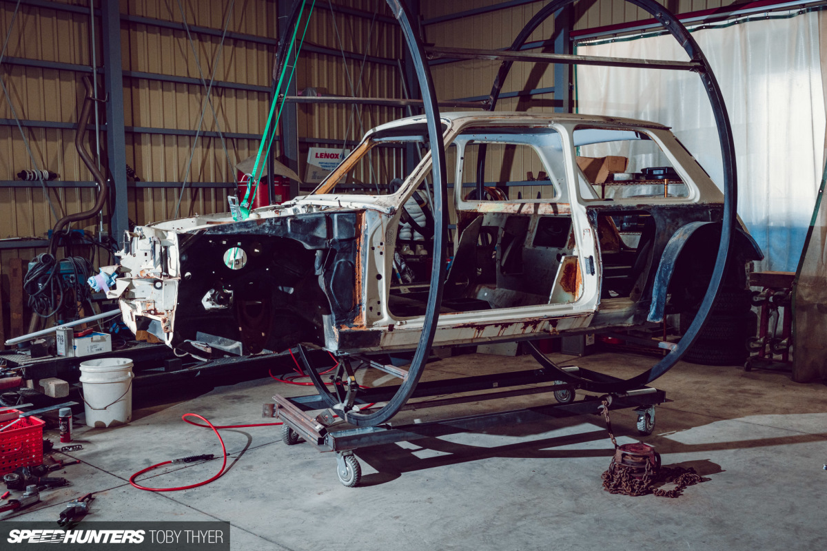 Restoring A Renault 5 Turbo The Japanese Way