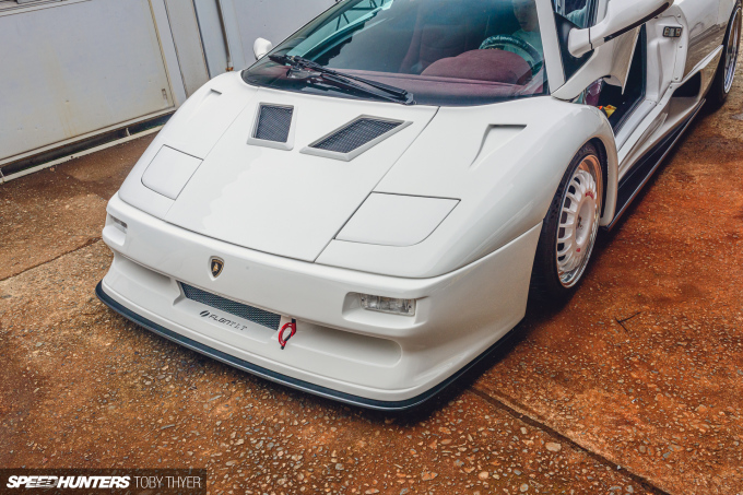 Toby_Thyer_Photographer_Countach_25thAnniversary-3