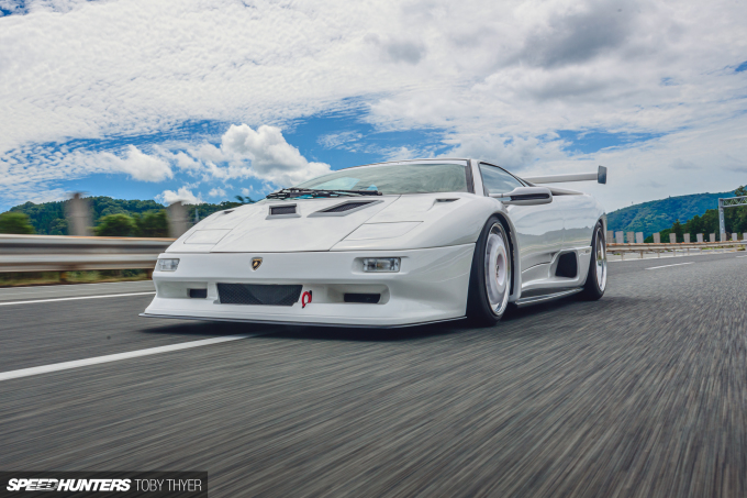 Toby_Thyer_Photographer_Countach_25thAnniversary-34