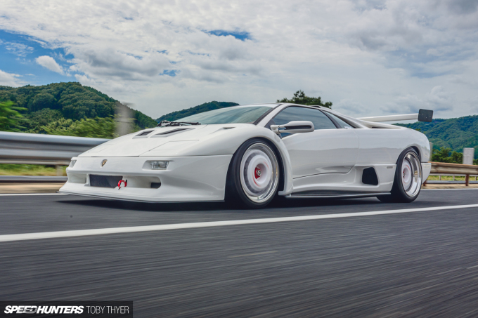 Toby_Thyer_Photographer_Countach_25thAnniversary-36