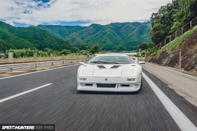 Toby_Thyer_Photographer_Countach_25thAnniversary-41