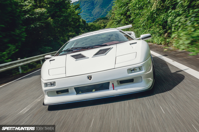 Toby_Thyer_Photographer_Countach_25thAnniversary-63