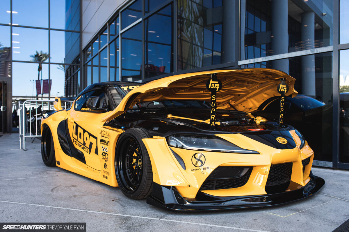 2021-SEMA-Show-Air-Lift-Performance_Trevor-Ryan-Speedhunters_066_0163