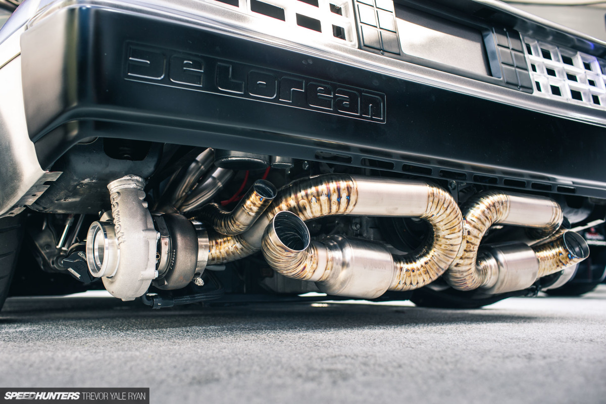 2021-SEMA-Salvage-to-Savage-DeLorean_Trevor-Ryan-Speedhunters_013_7891